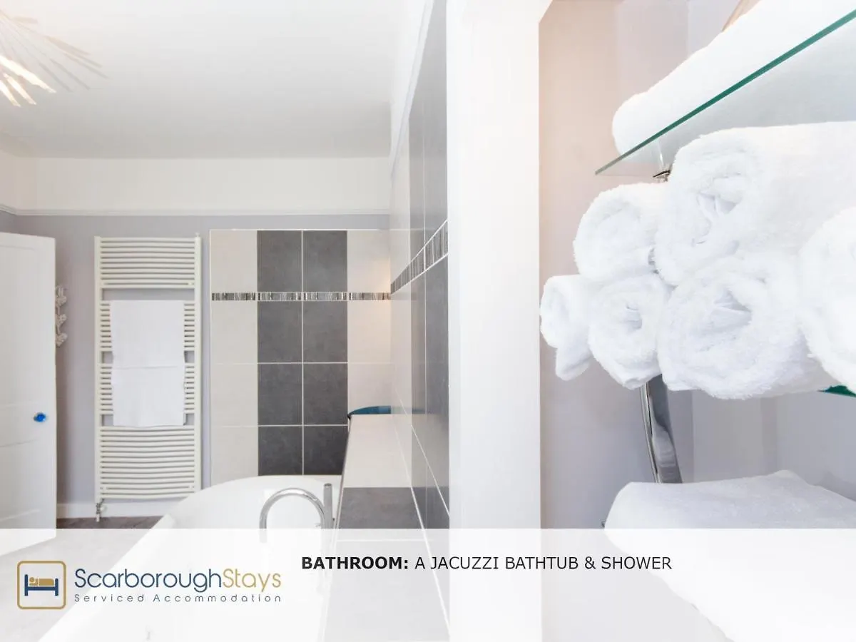 Scarborough Central Townhouse בית נופש